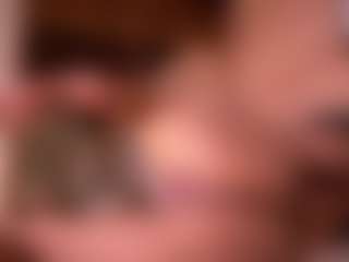 Izzy Wild's Live Sex Cam Show
