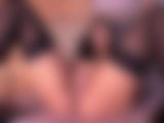 Izzy Wild's Live Sex Cam Show
