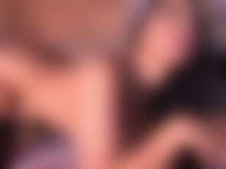 Izzy Wild's Live Sex Cam Show