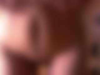 Izzy Wild's Live Sex Cam Show