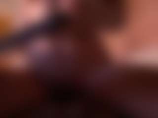 Izzy Wild's Live Sex Cam Show