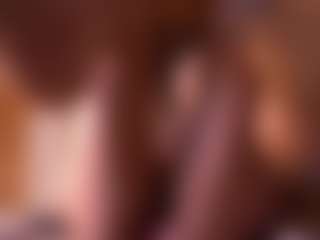 Izzy Wild's Live Sex Cam Show