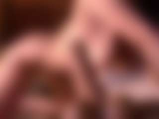 Izzy Wild's Live Sex Cam Show
