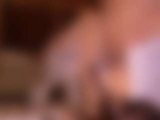Izzy Wild's Live Sex Cam Show