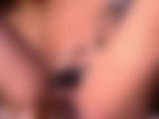 Izzy Wild's Live Sex Cam Show