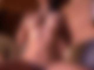Izzy Wild's Live Sex Cam Show