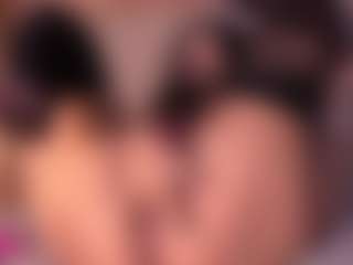 Izzy Wild's Live Sex Cam Show