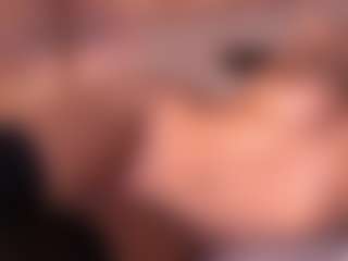 Izzy Wild's Live Sex Cam Show