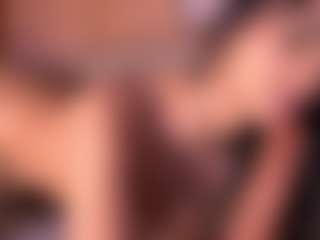 Izzy Wild's Live Sex Cam Show