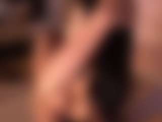 Izzy Wild's Live Sex Cam Show