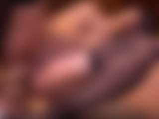 Izzy Wild's Live Sex Cam Show