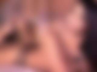 Izzy Wild's Live Sex Cam Show