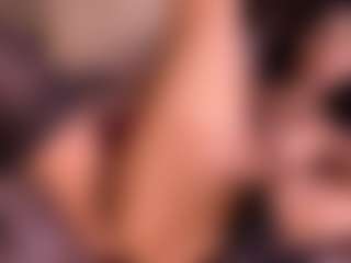 Izzy Wild's Live Sex Cam Show