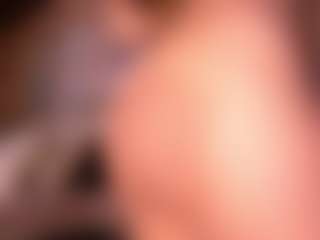 Izzy Wild's Live Sex Cam Show