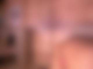 Izzy Wild's Live Sex Cam Show