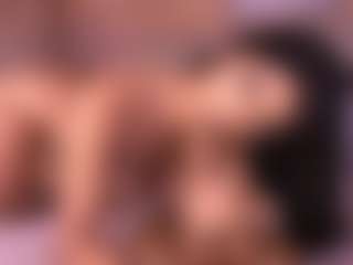 Live cam show with Izzy Wild - Squirt Teen (18+) on hrnylive.com