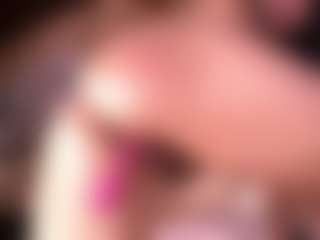 Izzy Wild's Live Sex Cam Show