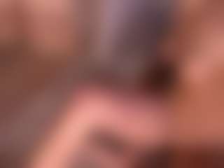 Izzy Wild's Live Sex Cam Show