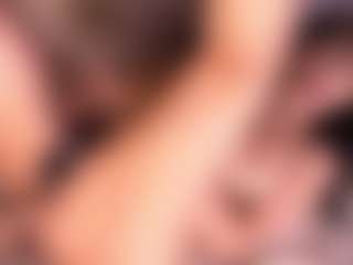 Izzy Wild's Live Sex Cam Show