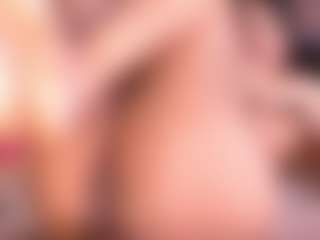Izzy Wild's Live Sex Cam Show