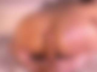 Live cam show with Izzy Wild - Amateur on Hubzter Live