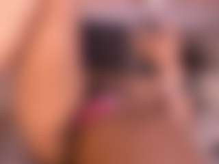 Izzy Wild's Live Sex Cam Show