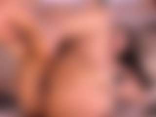 Izzy Wild's Live Sex Cam Show