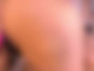 Izzy Wild's Live Sex Cam Show
