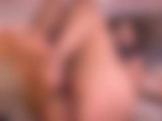 Izzy Wild's Live Sex Cam Show