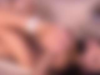 Izzy Wild's Live Sex Cam Show
