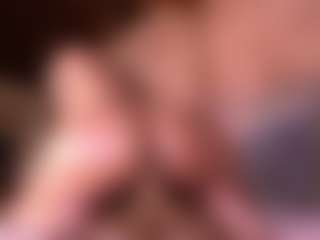 Live cam show with Izzy Wild - Handjob on slutload