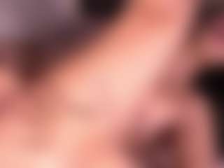 Izzy Wild's Live Sex Cam Show