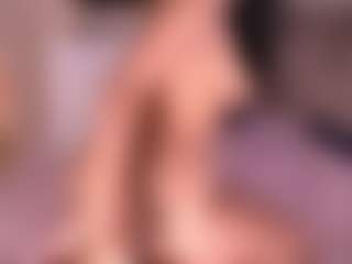 Izzy Wild's Live Sex Cam Show