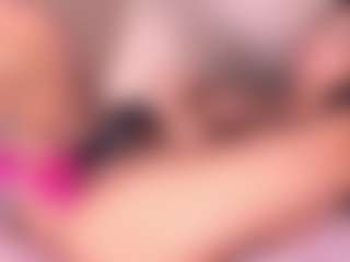 Izzy Wild's Live Sex Cam Show
