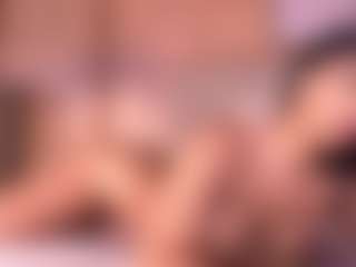 Izzy Wild's Live Sex Cam Show