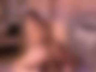 Izzy Wild's Live Sex Cam Show
