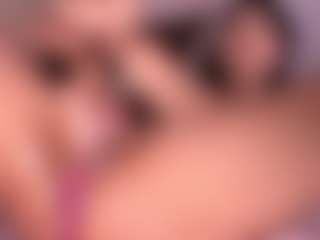 Izzy Wild's Live Sex Cam Show
