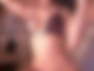 Izzy Wild's Live Sex Cam Show