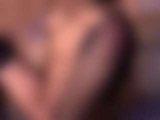 Izzy Wild's Live Sex Cam Show