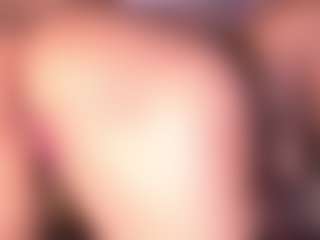 Izzy Wild's Live Sex Cam Show