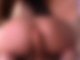 Izzy Wild's Live Sex Cam Show