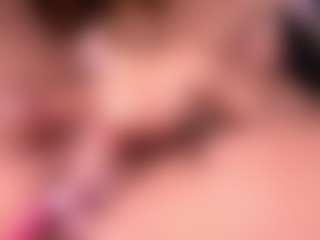 Izzy Wild's Live Sex Cam Show