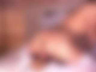 Izzy Wild's Live Sex Cam Show