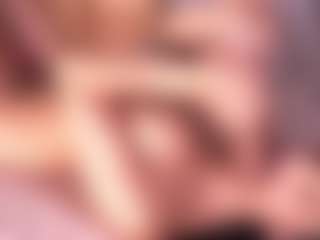 Live cam show with Izzy Wild - Foot Fetish on Gym Cam Girls