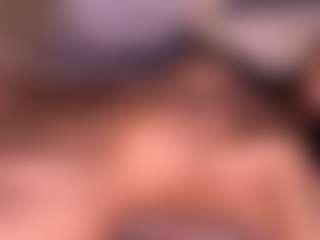 Izzy Wild's Live Sex Cam Show