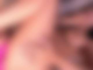 Izzy Wild's Live Sex Cam Show