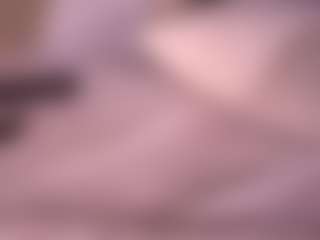 Izzy Wild's Live Sex Cam Show