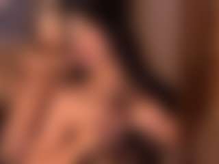 Izzy Wild's Live Sex Cam Show