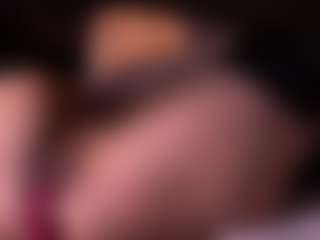 Izzy Wild's Live Sex Cam Show