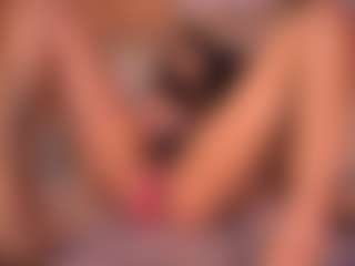 Izzy Wild's Live Sex Cam Show
